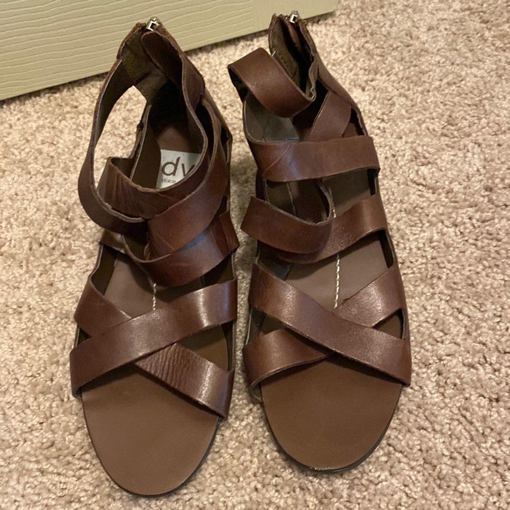 Dolce vita sandals